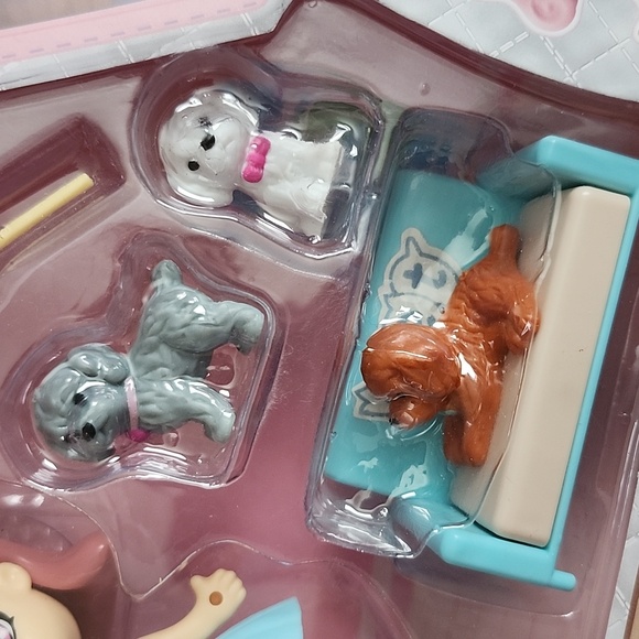 Boundle of 2  Little corner  doll toy - Picture 8 of 8